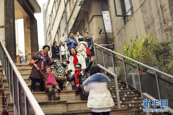 虾皮直播截图预览2