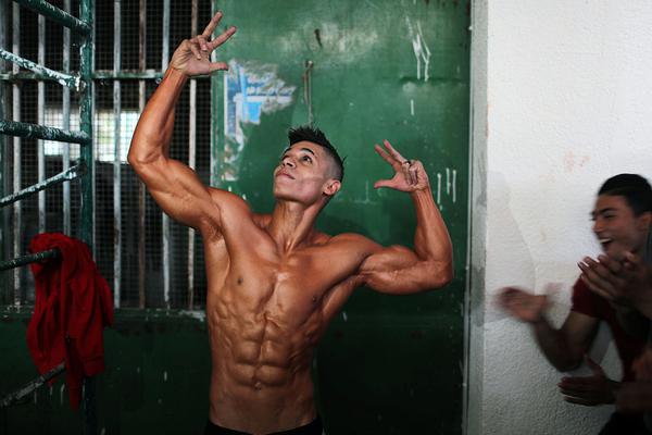 贝秀直播截图预览0