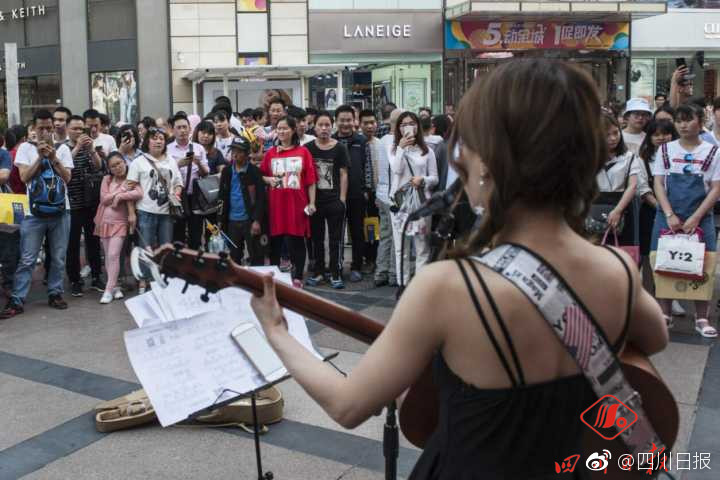 跟队：库尔图瓦希望能及时复出，参加皇马本赛季剩余的比赛-