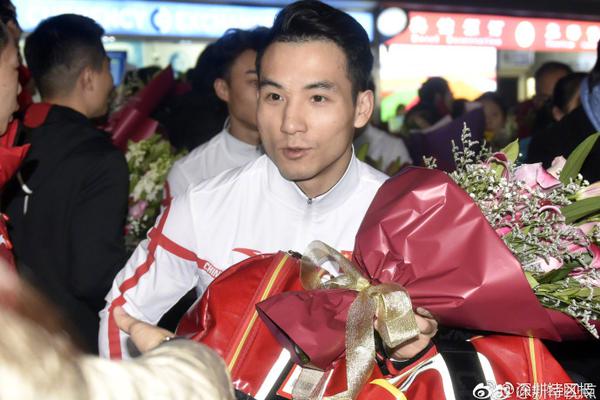 裸逼直播