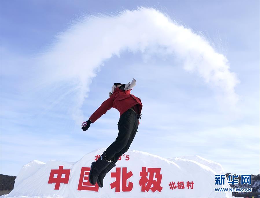 曼恩：哈登所做的事情真让人惊叹 他每晚都在改变自己的打法-