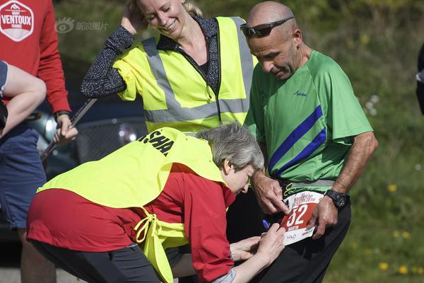 虾皮直播截图预览0