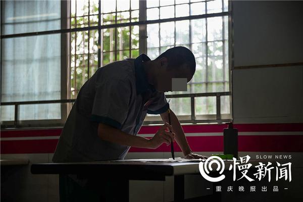花咨直播截图4