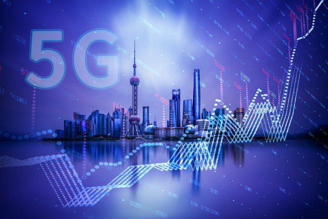 跟队：库尔图瓦希望能及时复出，参加皇马本赛季剩余的比赛-