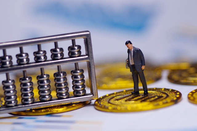 输在这了？?广东全场狂扔45记三分仅命中12球 命中率低至26.7%-