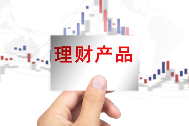 传奇！曹赟定成申花首位中超300场球员，本场连过三人送助攻?-