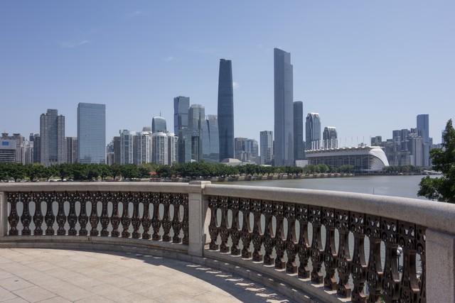 曼恩：哈登所做的事情真让人惊叹 他每晚都在改变自己的打法-