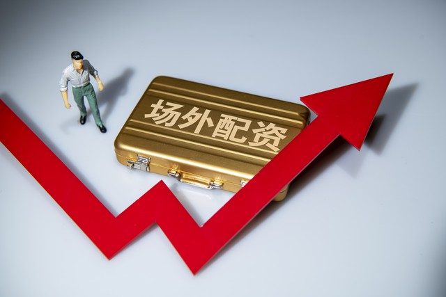孔德昕：除了张明池意外投中3记三分 广东队前场的进攻惨不忍睹-