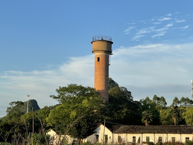 孔德昕：除了张明池意外投中3记三分 广东队前场的进攻惨不忍睹-