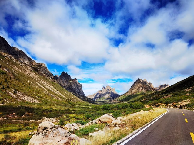 潮服直播截图预览1