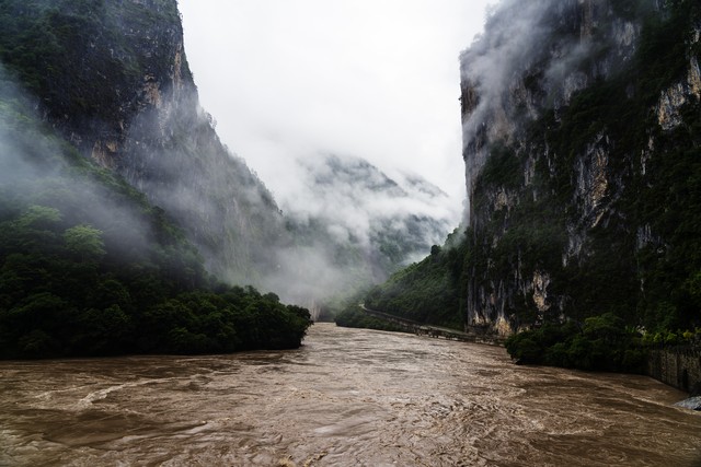 春两直播截图预览0