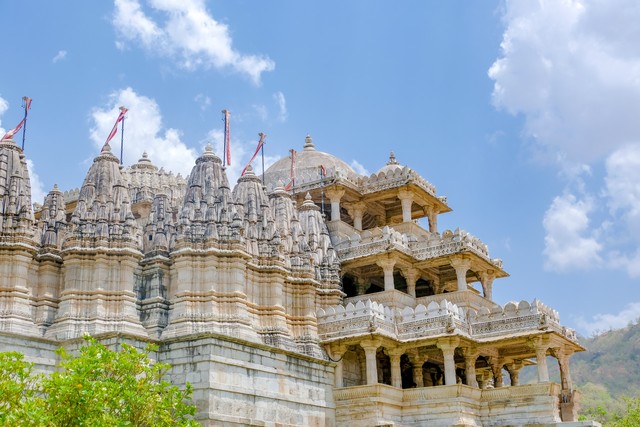 曼恩：哈登所做的事情真让人惊叹 他每晚都在改变自己的打法-