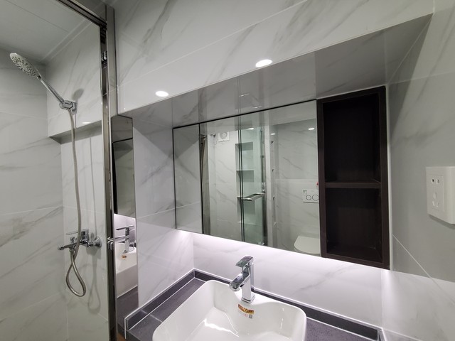 夸梅-布朗：别再说詹姆斯GOAT了 我被乔丹打过但我不能说谎-