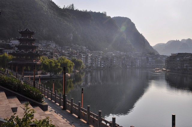 卡莱尔：第一节后比赛的局势就急转而下 雄鹿打得很努力-