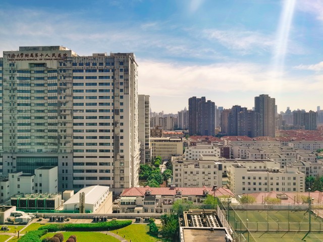 12助攻创个人季后赛新高！老里：贝弗利组织能力好得令人难以置信-