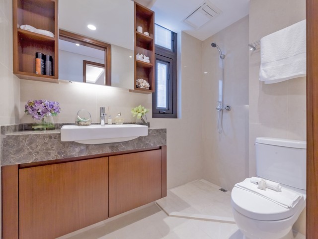 引起热议！“胡明轩踢到赵继伟”词条登上了微博热搜-